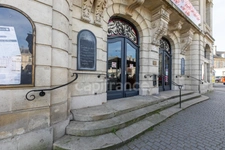 Dpt Aisne (02), à vendre SOISSONS immeuble 1400 m²