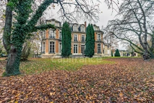 30-room property for sale near Reims (51)
