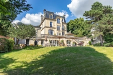 Maison bourgeoise à vendre 12 pièces SOISSONS (02)