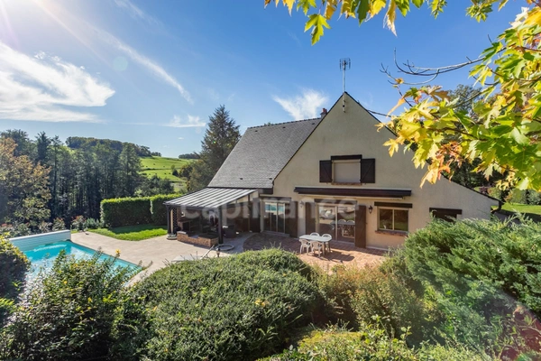 Maison à vendre 10 pièces CHEZY SUR MARNE (02)