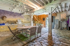 Propriété à vendre 8 pièces à FISMES (51)