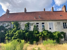 Corps de ferme à vendre 15 pièces ACY EN MULTIEN (60)