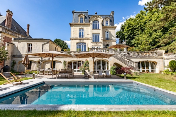 Maison bourgeoise à vendre 12 pièces SOISSONS (02)