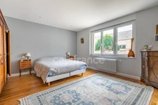 Maison à vendre 8 pièces 200 m² de garage et terrasse 90 m² SOISSONS (02)