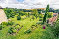 Propriété à vendre 8 pièces à FISMES (51)