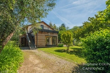 Maison 150 m² à JARRIE (38)
