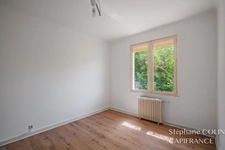 Maison 150 m² à JARRIE (38)