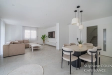 ÉCHIROLLES – Belle maison familiale de 193 m² avec 5 chambres et grand garage