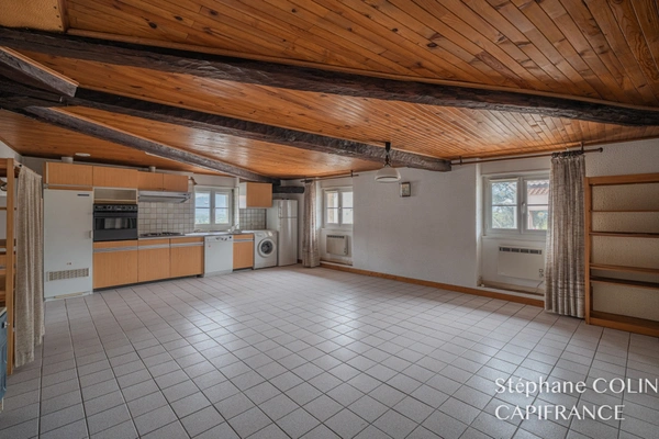 Dpt Isère (38), à vendre TULLINS appartement T4 de 90 m² + combles