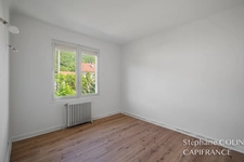 Maison 150 m² à JARRIE (38)