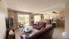 Appartement dans copropriété de 8 lots en rez de chaussée - 2 chambres