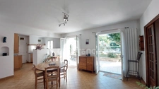 House with pool and garden in Barbentane – 3 bedrooms – 880 m² plot – close to TGV station