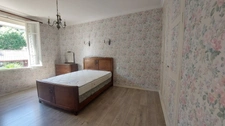 Townhouse, 4 bedrooms + 1 office with garden and garage