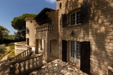 Exceptional house, 8 rooms, residential area (30)