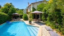 Maison avec studio indépendant et piscine – Cadre exceptionnel – Villeneuve-lès-Avignon