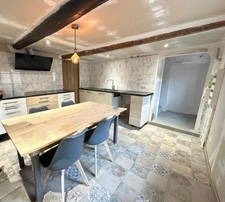 Maison à vendre 3 pièces  (84)