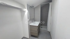 Appartement à vendre 3 pièces VILLENEUVE LES AVIGNON (30)