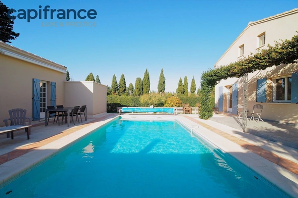 Maison de charme 170m² – 2 logements – Piscine – Grand terrain arboré