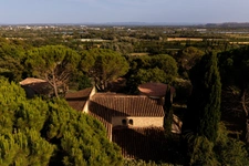 Exceptional house, 8 rooms, residential area (30)