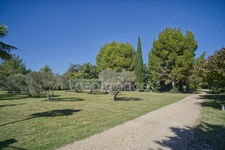 Propriete à vendre 9 pièces GRAVESON (13)