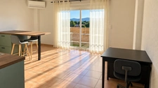 LA CIOTAT (13) – T2 de 43,24 m² au dernier étage avec ascenseur, balcon et vue dégagée