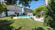 Maison à vendre 6 pièces, piscine, garage.