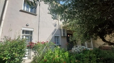 Maison de ville, 4 chambres+1 bureau  avec jardin et garage