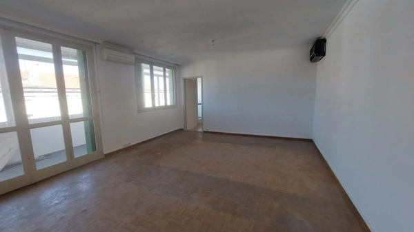 Appartement à vendre 4 pièces AVIGNON (84)