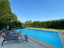 A vendre – Mas Provençal rénové, 4 chambres, avec pisicine et garage
