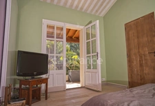 Propriete à vendre 9 pièces GRAVESON (13)