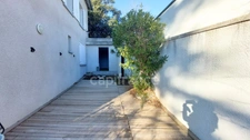 3-room apartment for sale in VILLENEUVE LES AVIGNON (30)