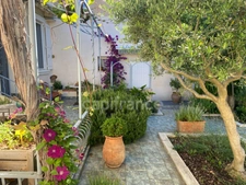Avignon House + 2-room apartment + Workshop + Garage + Garden