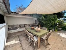 Maison à vendre 6 pièces, piscine, garage.