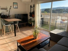  LA CIOTAT (13) – T2 de 43,24 m² au dernier étage avec ascenseur, balcon et vue dégagée