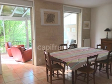 Maison avec studio indépendant et piscine – Cadre exceptionnel – Villeneuve-lès-Avignon