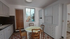AVIGNON – Quartier Croix Rouge – Maison 5 pièces avec garage et jardin arboré