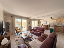 Appartement dans copropriété de 8 lots en rez de chaussée - 2 chambres