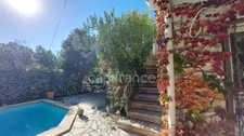 Maison avec studio indépendant et piscine – Cadre exceptionnel – Villeneuve-lès-Avignon