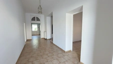 Townhouse, 4 bedrooms + 1 office with garden and garage