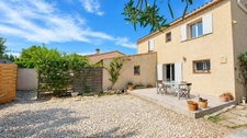 Maison à vendre 4 pièces avec studio indépendant, garage et jardin – Châteaurenard