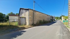 Hangar – 150 m² de potentiel – Saint-Médard-d’Aunis 