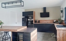 EXCEPTIONAL HOUSE IN MARANS-131m²-3 BEDROOMS-POOL