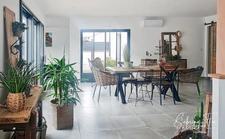 EXCEPTIONAL HOUSE IN MARANS-131m²-3 BEDROOMS-POOL