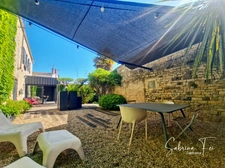 Maison en pierre au charme fou, pensée par un architecte, à deux pas de La Rochelle !