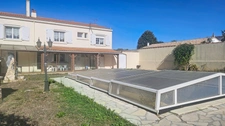 L’HOUMEAU – AUX PORTES DE LA ROCHELLE – MAISON FAMILIALE À FORT POTENTIEL- JARDIN AVEC DOUBLE ACCES