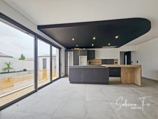Luxury contemporary house – approximately 145 m² – Heated swimming pool – Andilly 