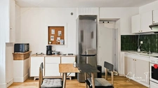 PORTE ROYALE - APPARTEMENT T1 VENDU MEUBLÉ ET LIBE DE TOUT OCCUPANT
