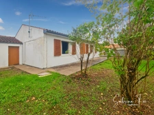 Maison de plain-pied à rénover – Rare CENTRE DE COURCON
