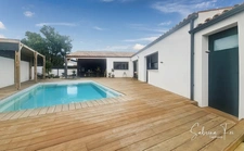 MAISON D'EXCEPTION A MARANS-131m²-3 CHAMBRES-PISCINE