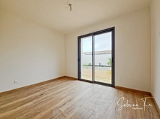 Luxury contemporary house – approximately 145 m² – Heated swimming pool – Andilly 